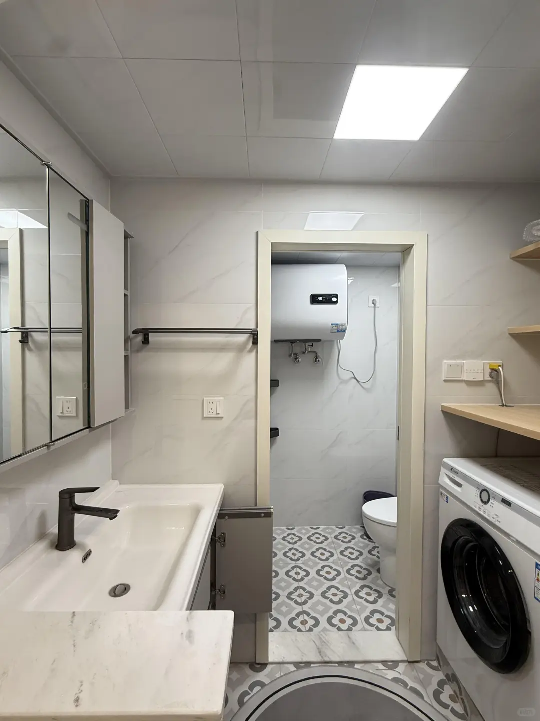 长沙开福区近培元桥湘雅押一付一 民水民电