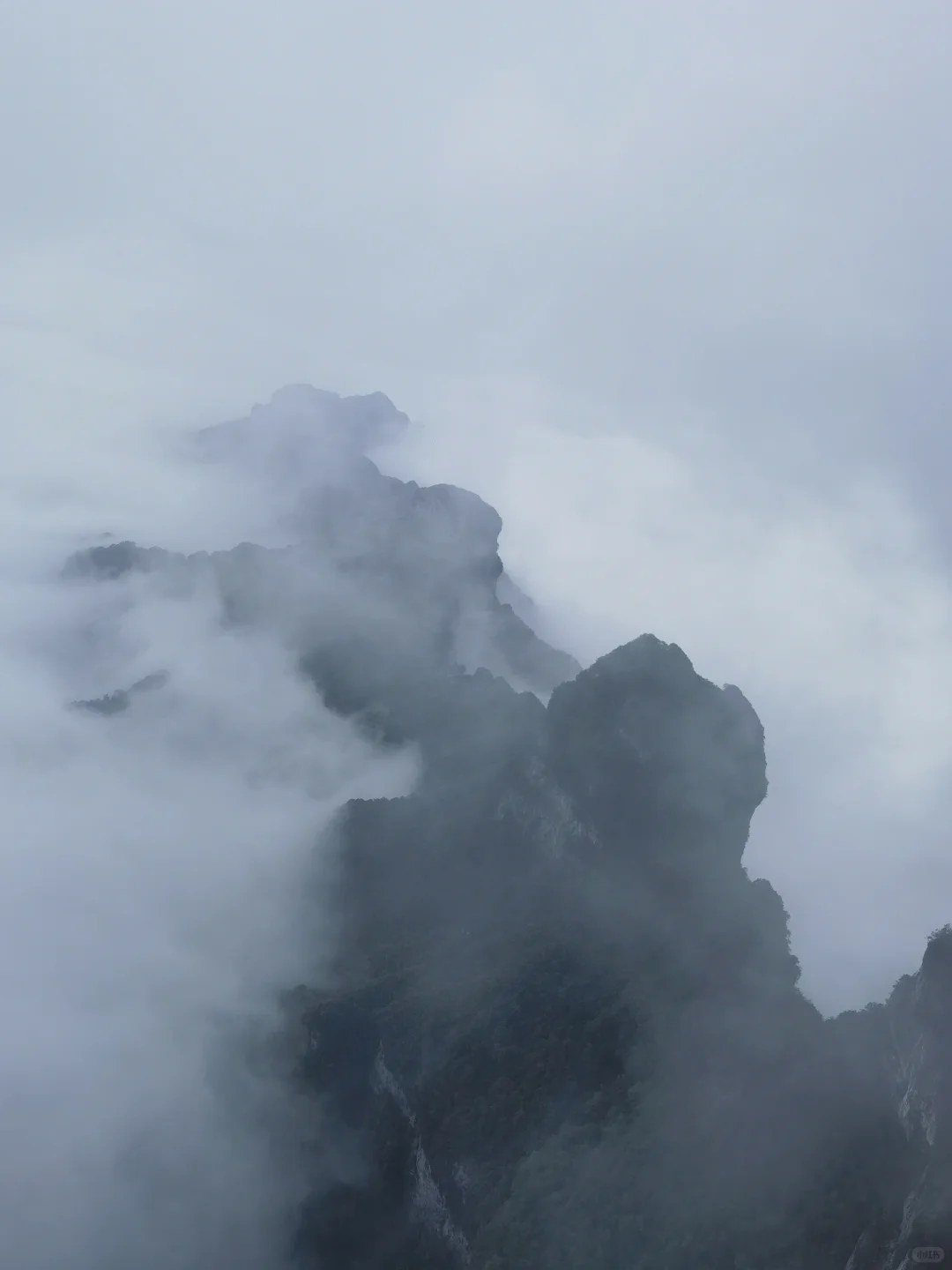 2025.10.1 下午 13:00～15:30 张家界天门山