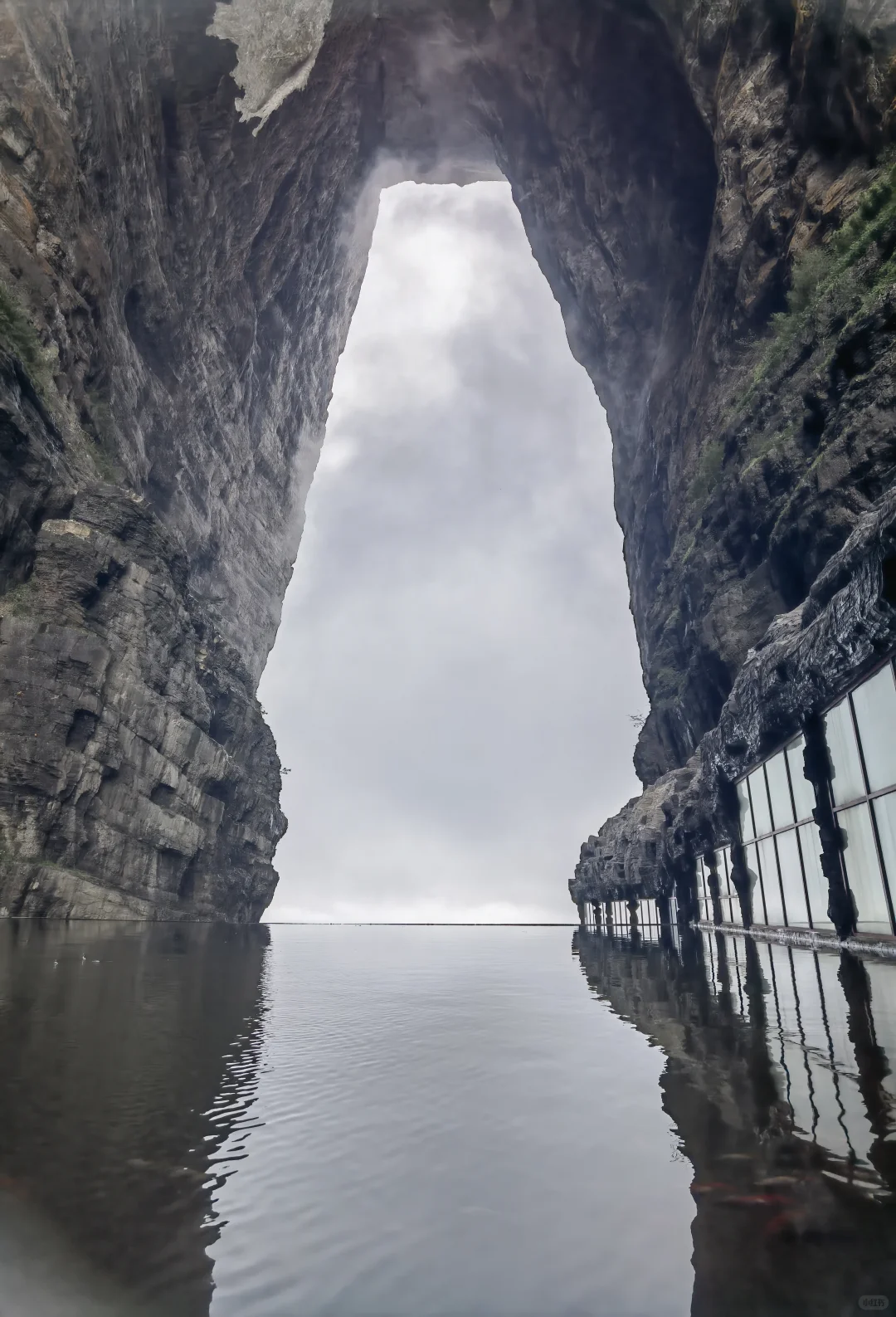 2025.10.1 下午 13:00～15:30 张家界天门山