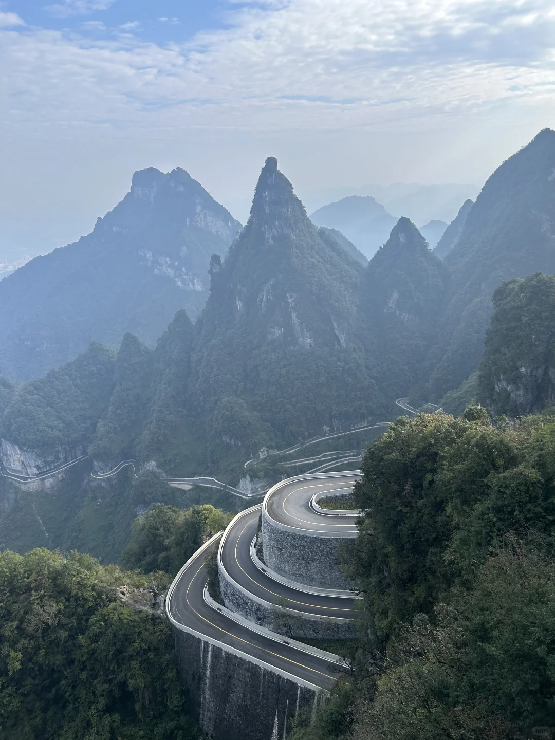 今天的张家界天门山也太好看了吧～