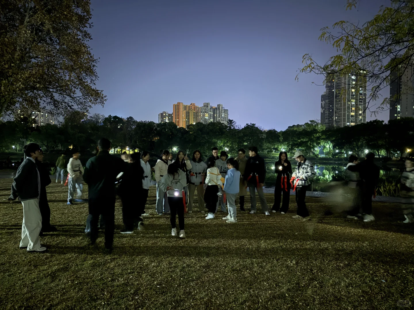 常德| 80人滨湖公园一起玩猫抓老鼠！