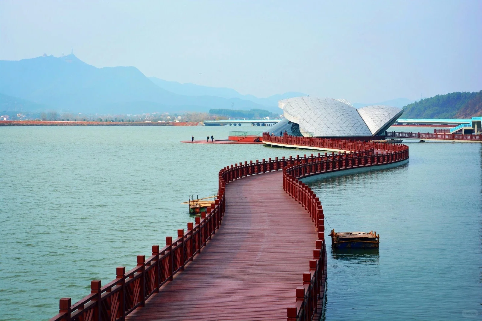 城市环抱的水上天堂