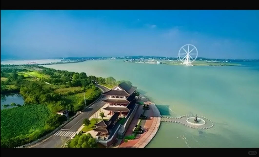 城市环抱的水上天堂