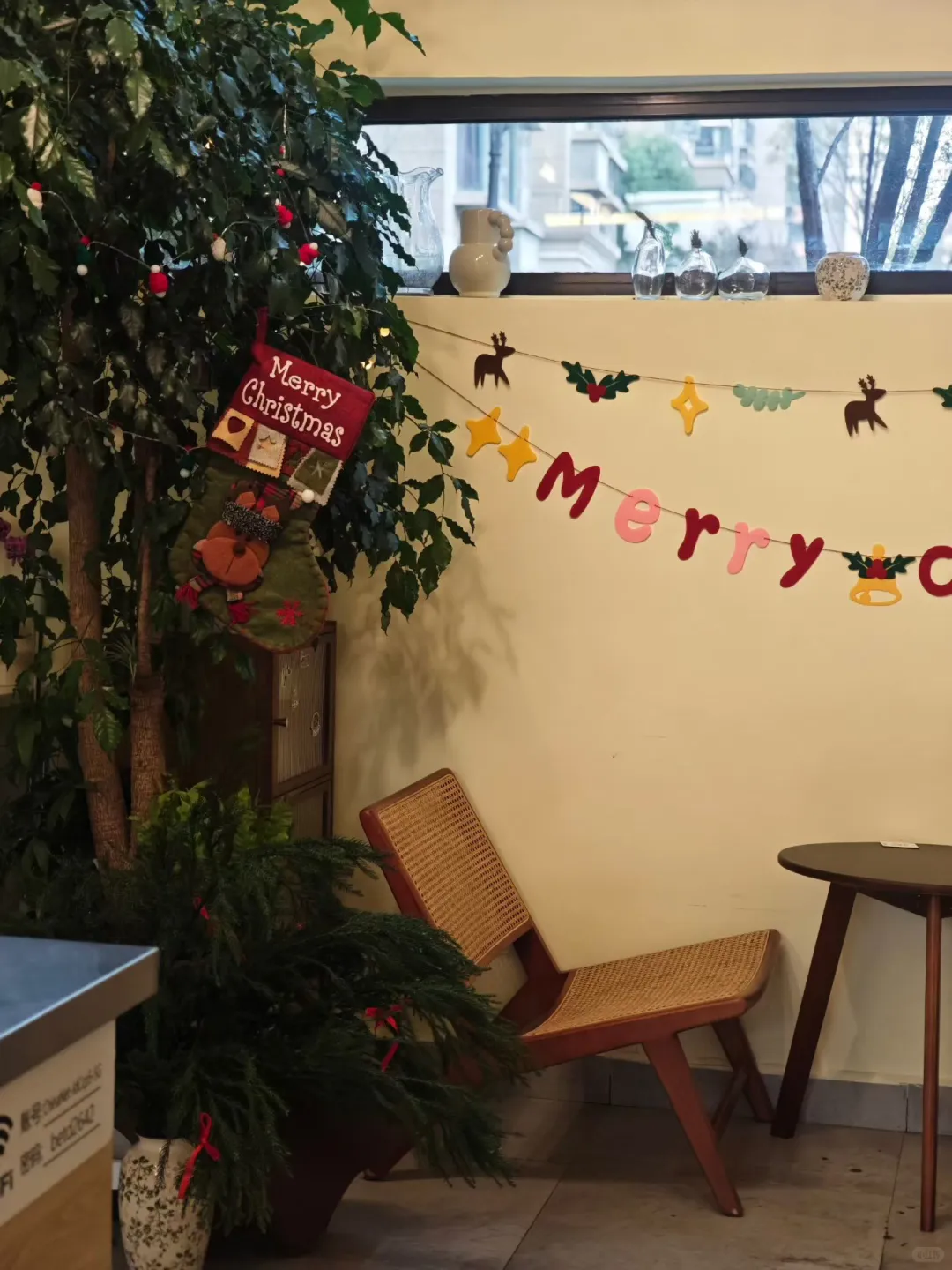 如图所示|我们休假4天