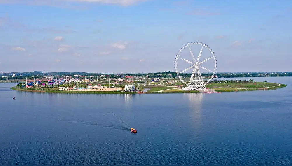 城市环抱的水上天堂