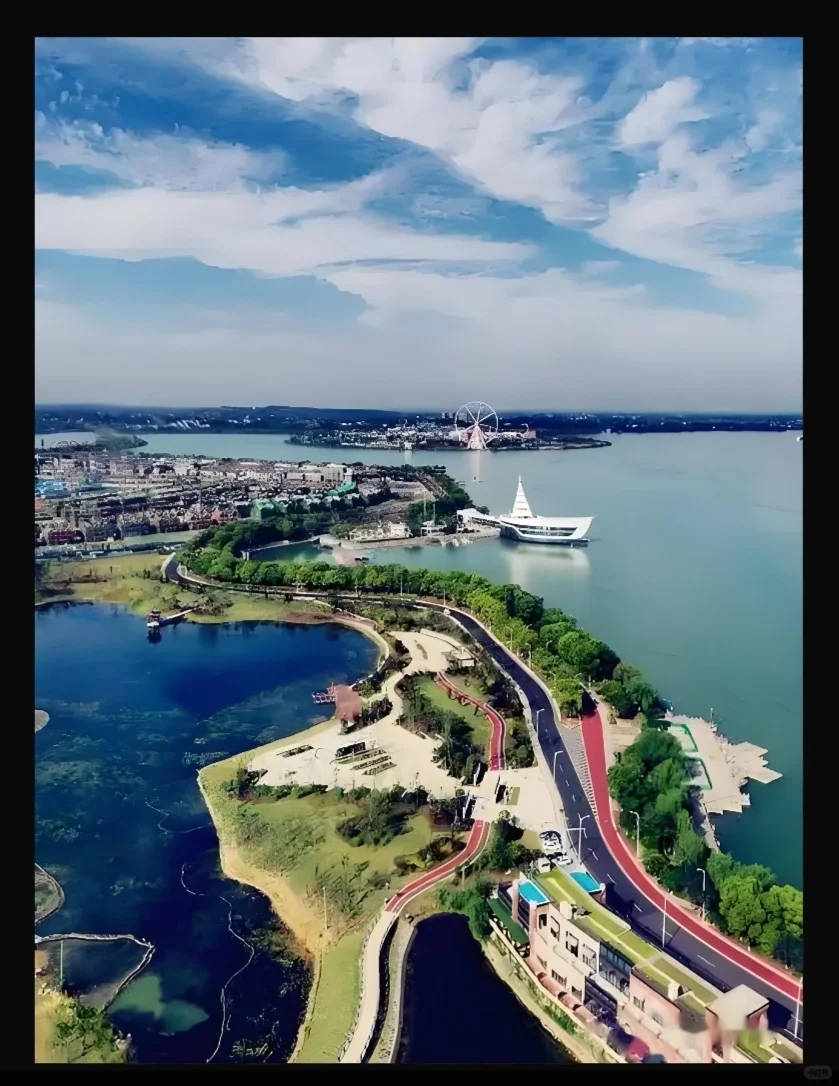 城市环抱的水上天堂