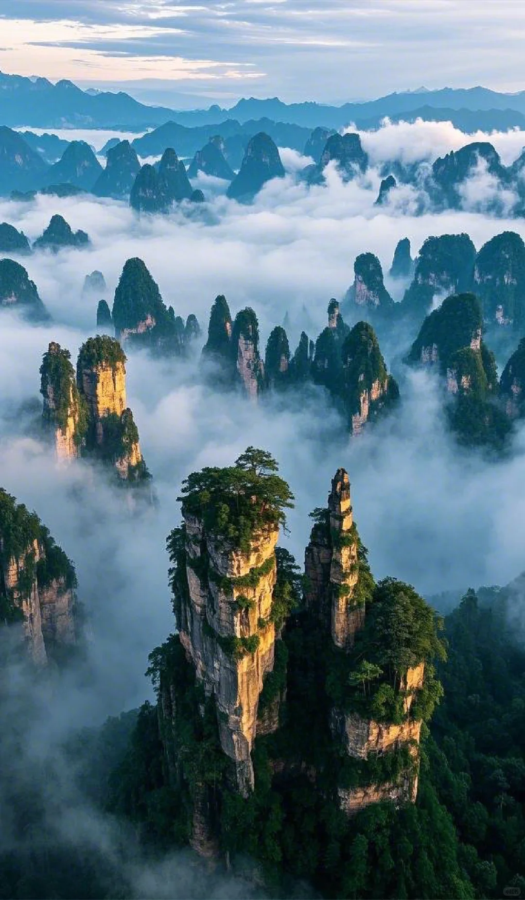 当秋色邂逅奇峰，这里的美让人词穷🍁