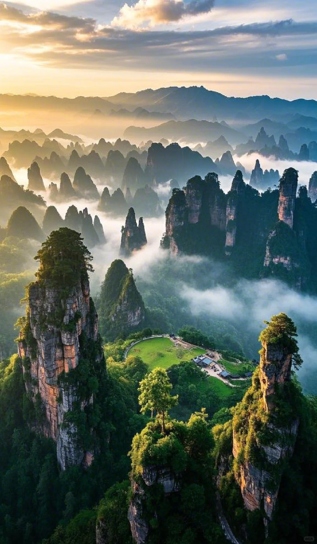 当秋色邂逅奇峰，这里的美让人词穷🍁