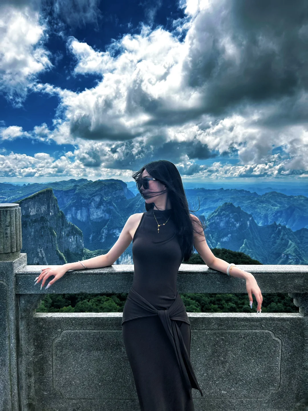 重生之我在张家界当野人