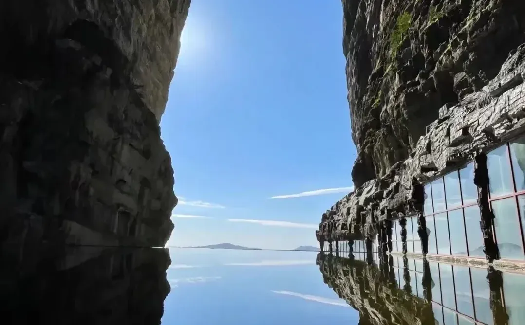 其实...张家界自由行才是正解。