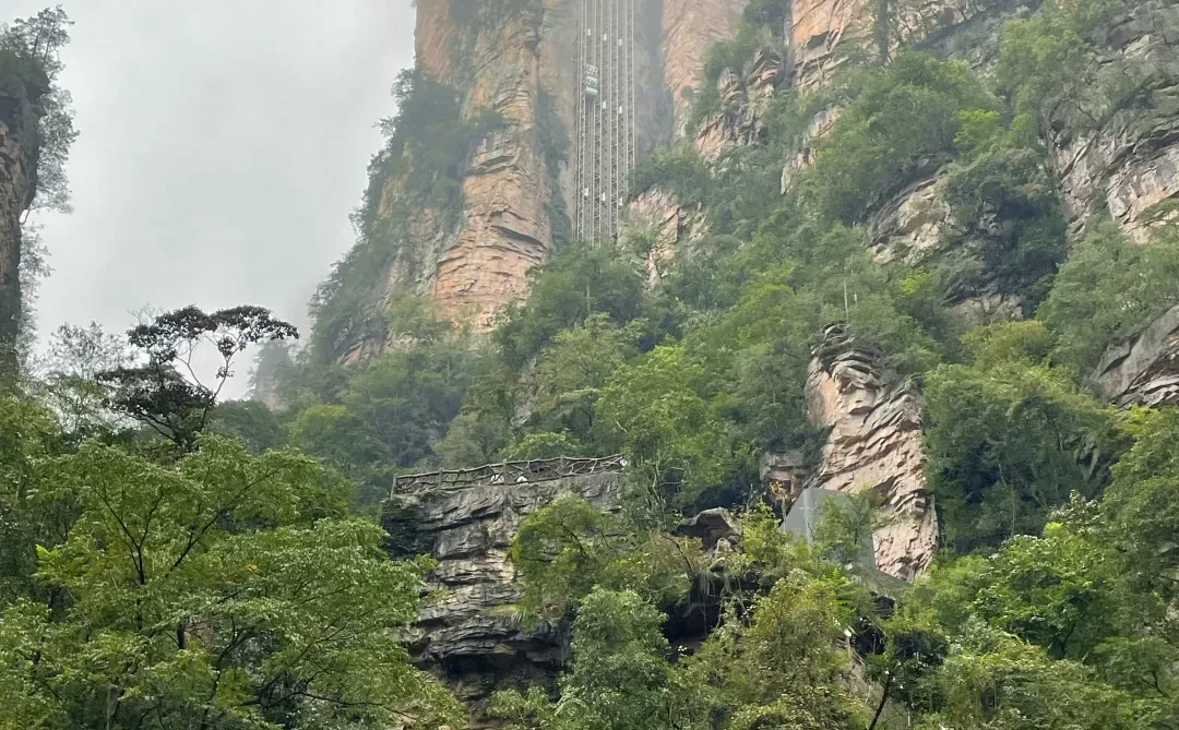 走过999阶天梯，此后皆是坦途