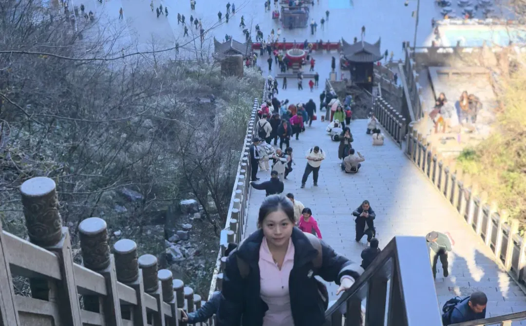 11.21天门金光穿洞☀️