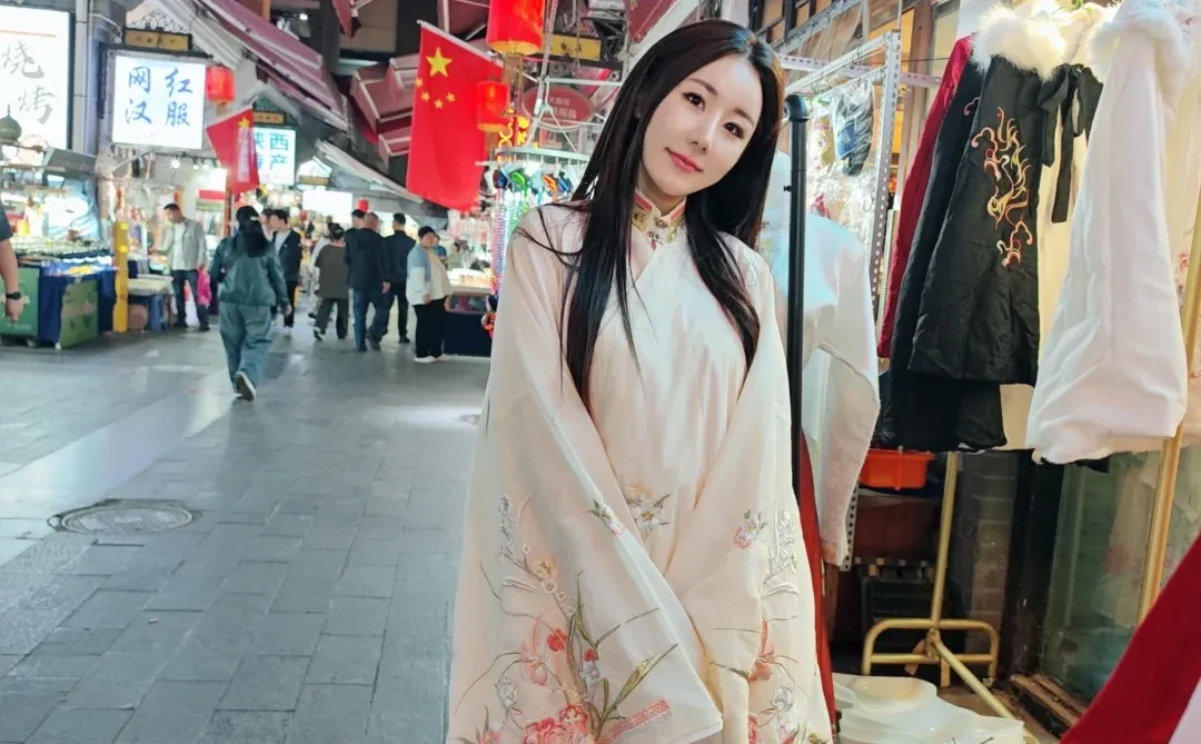 找张家界搭子（10/24-27号，27岁以上）