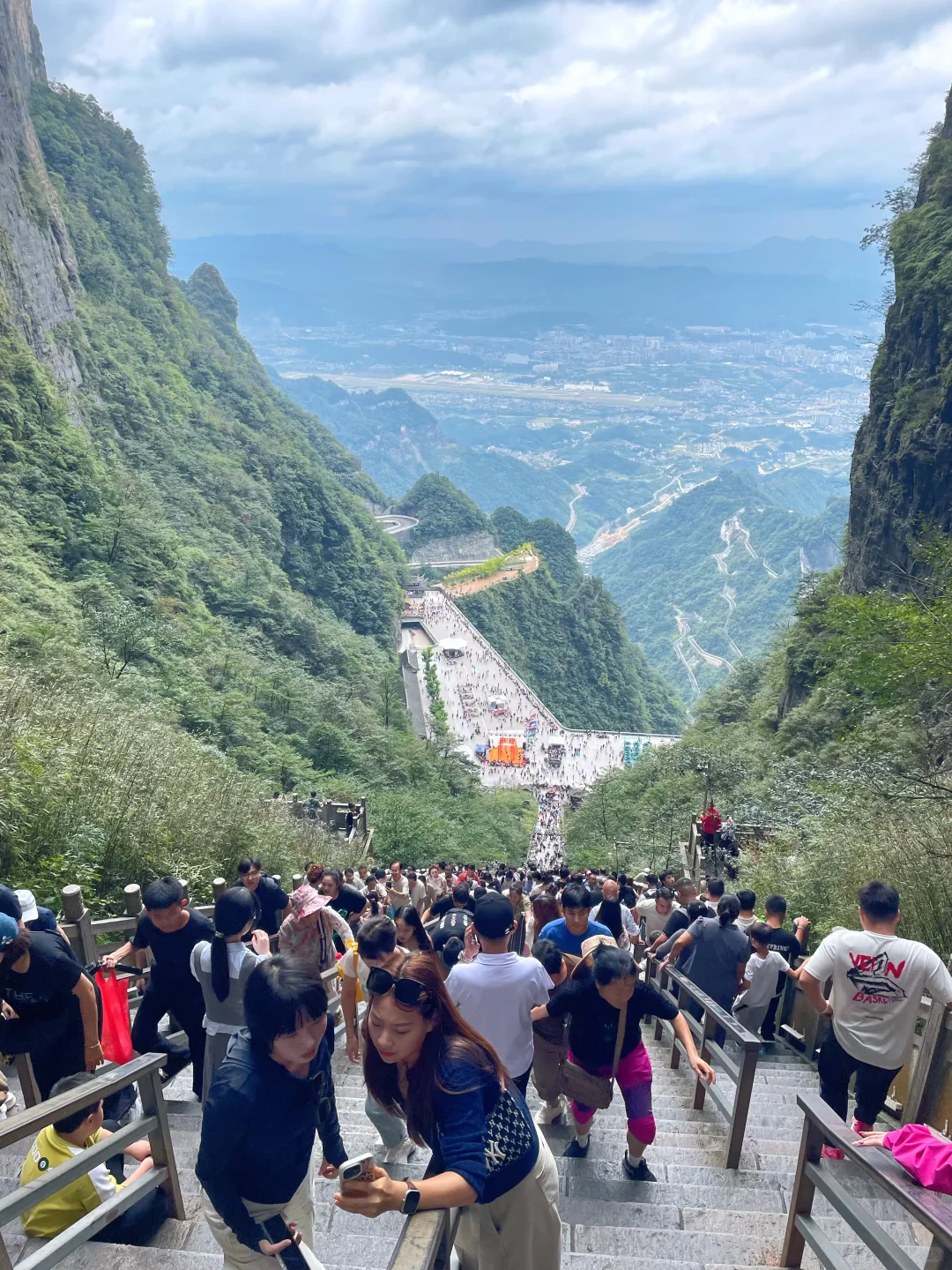 走过999阶天梯，此后皆是坦途