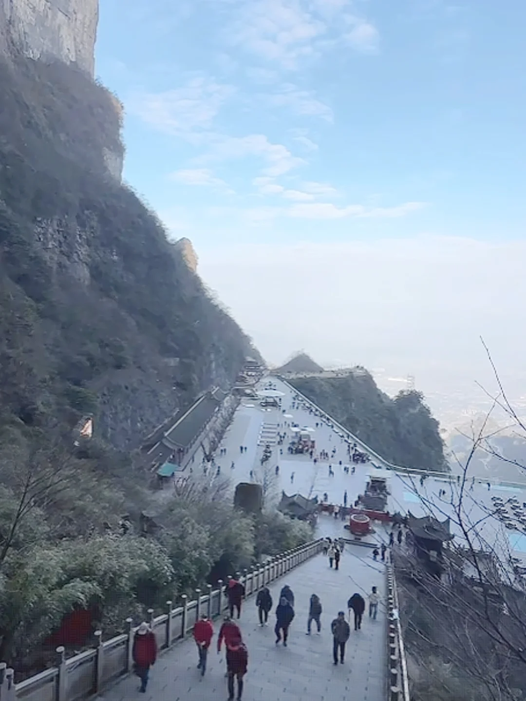 张家界天气实况🌤天门山12月14日·上午·晴