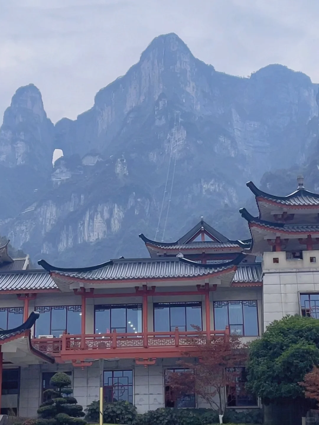 张家界天气实况☁️天门山12月15日·上午·阴