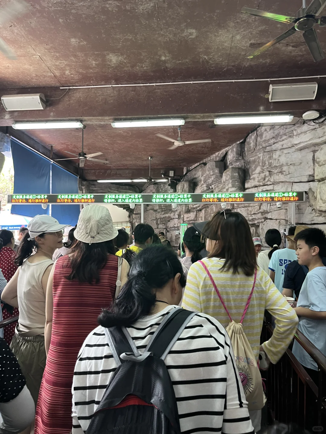 8.27张家界现状 ！近期去的姐妹小心...