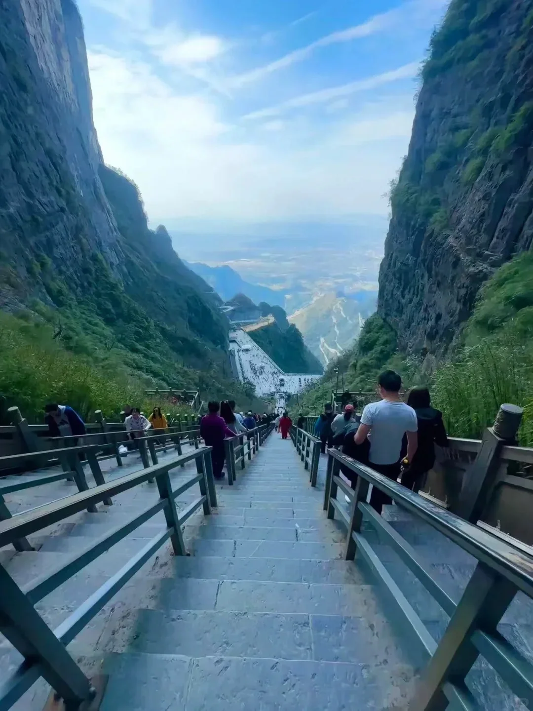 其实...张家界自由行才是正解。