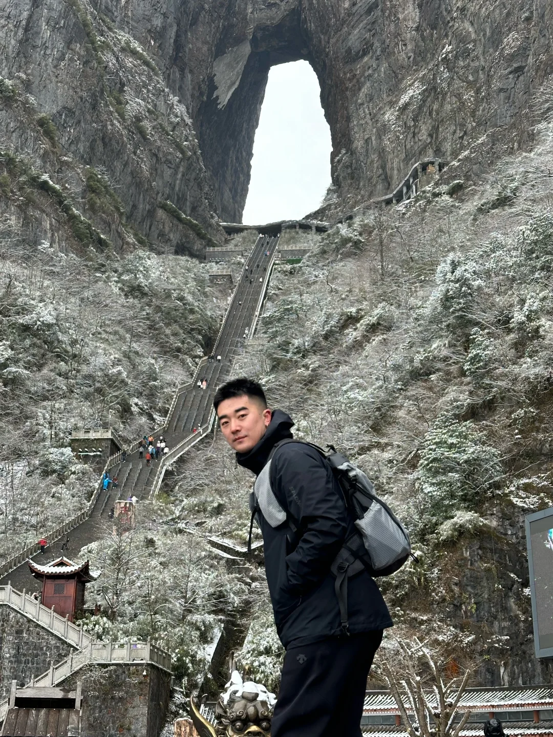 2025年第一场雪，在张家界天门山🥶