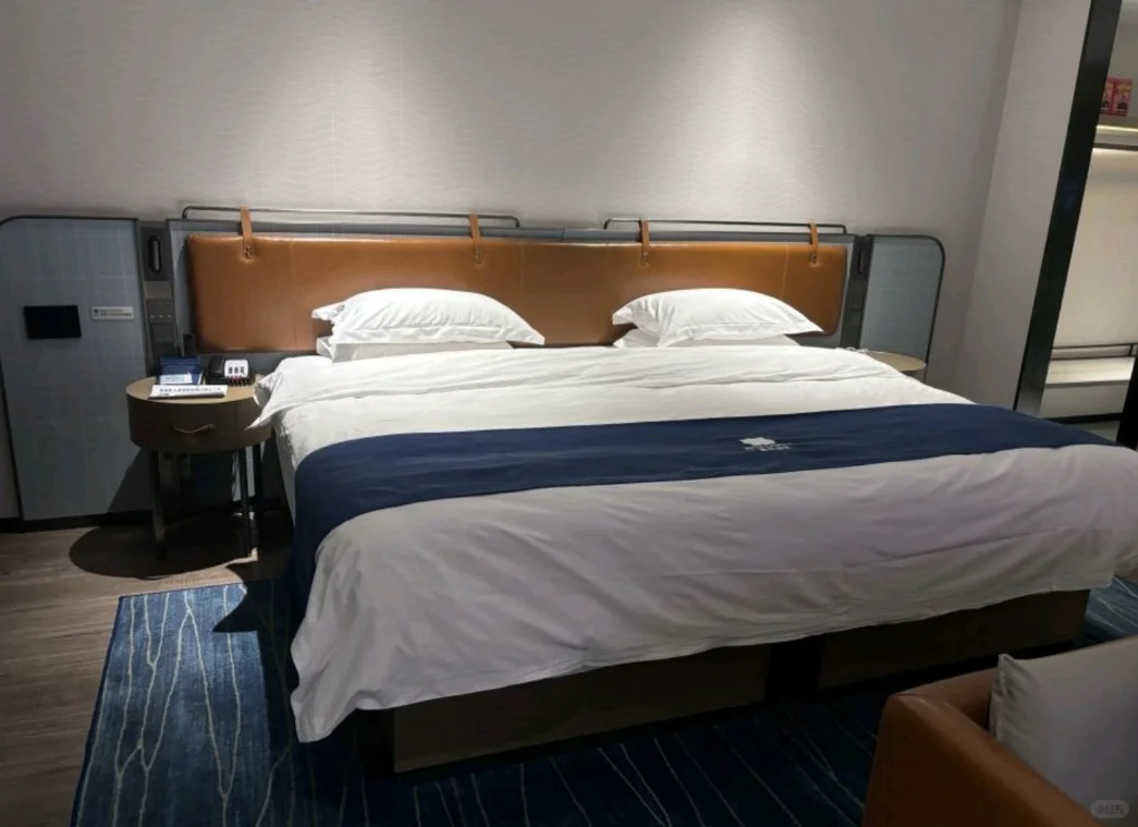 张家界懒人玩法！住这景点美食全顺路🚶‍