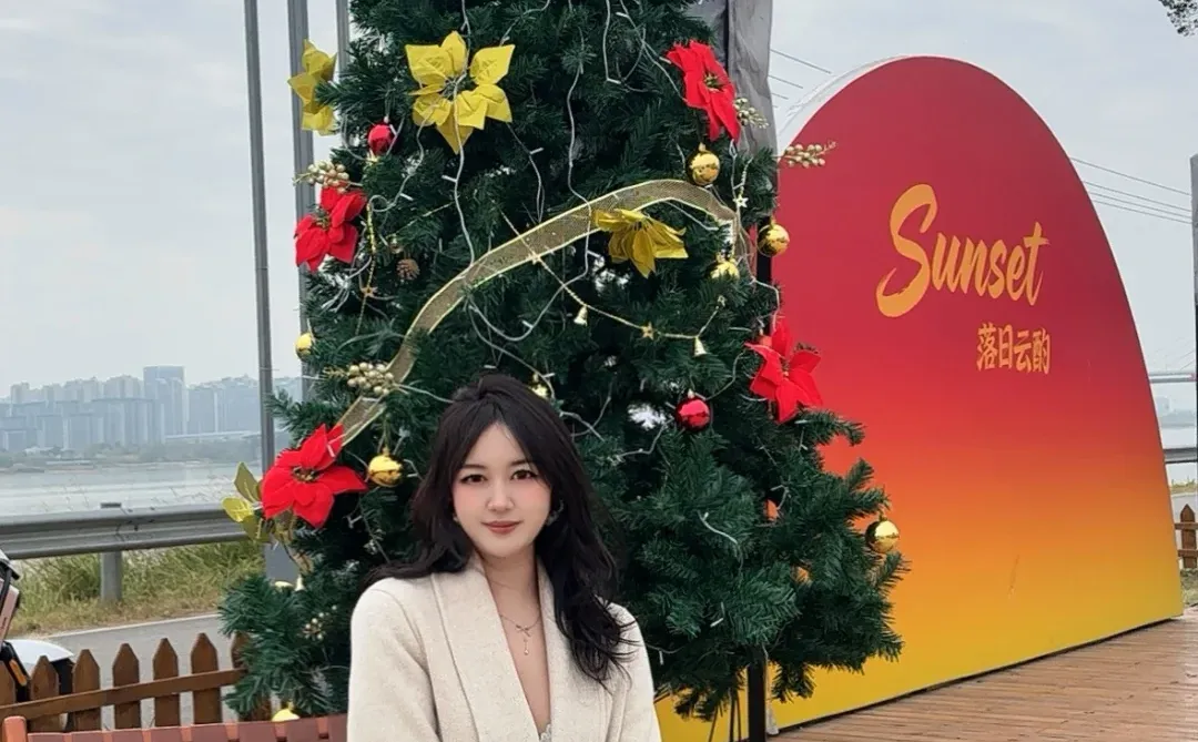 惊呆了 长沙北边临江的神仙地方