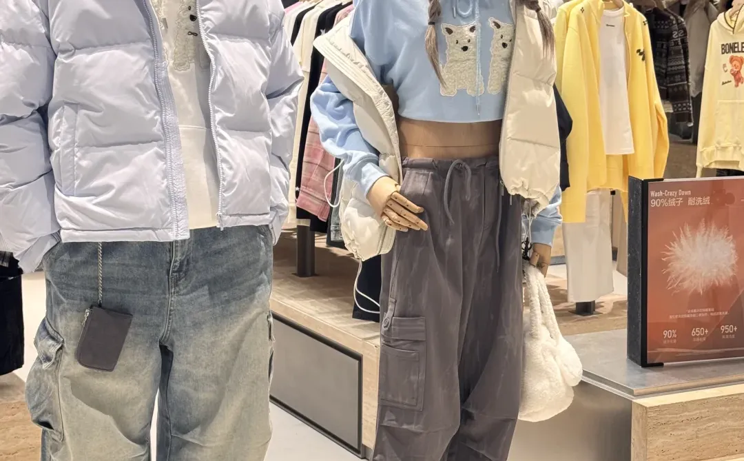 来长沙直奔这里。。超可爱的腊肠小狗🐶