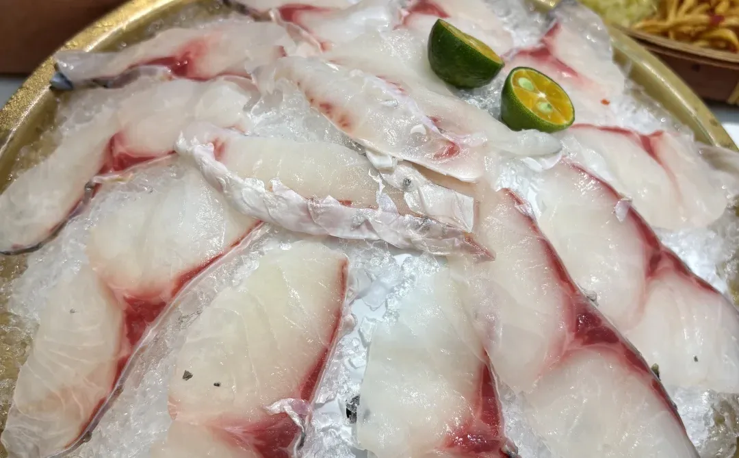 不用去顺德‼️在长沙也能吃心心念念的鱼生