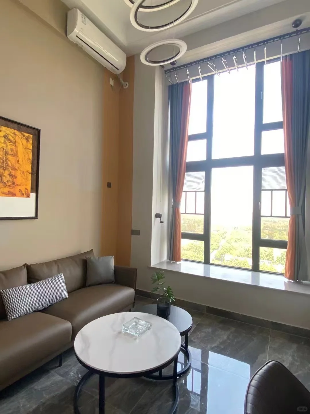 长沙岳麓区洋湖映客龙湖loft 出租