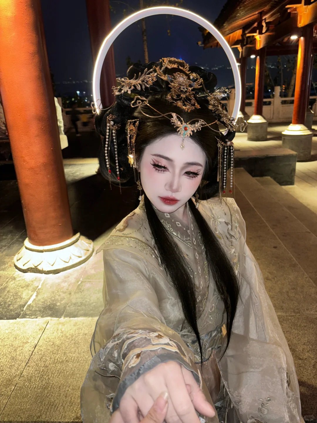 长沙探店博主看过来，置换免费妆造服装