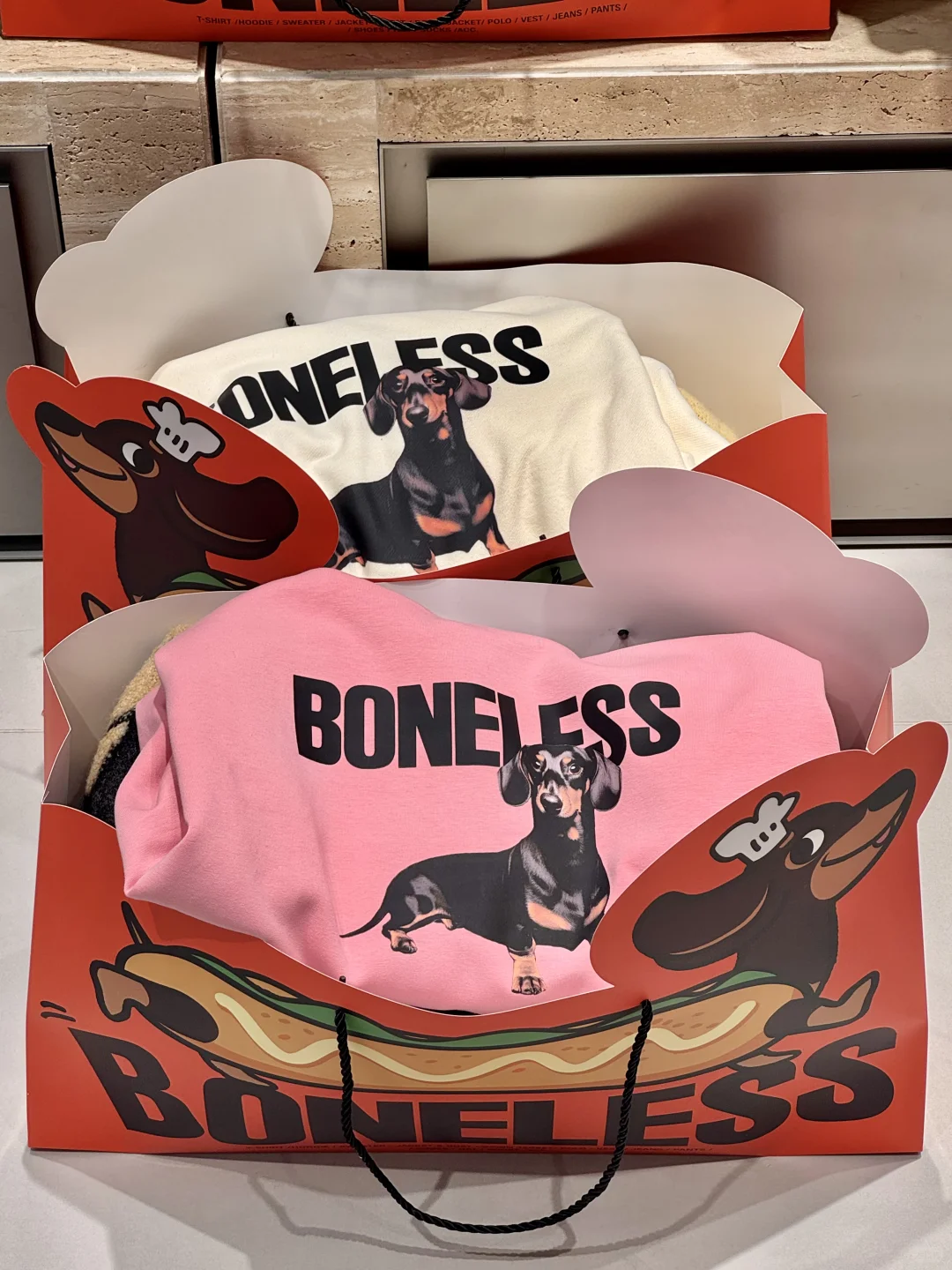 来长沙直奔这里。。超可爱的腊肠小狗🐶