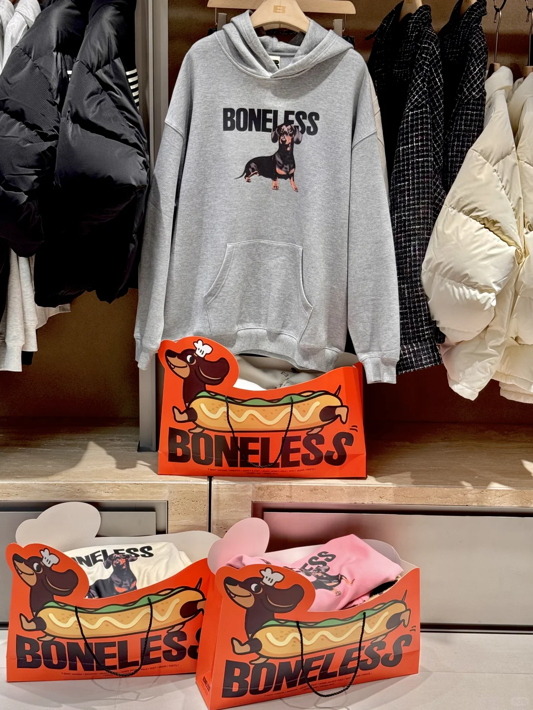 来长沙直奔这里。。超可爱的腊肠小狗🐶