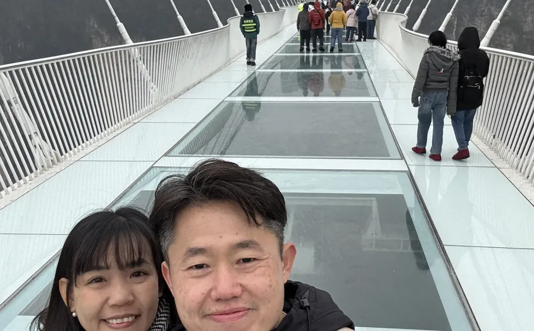 12.12 今天张家界大峡谷，灰蒙蒙的天空