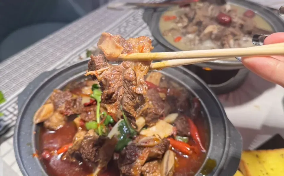 被张家界这家龙虾烧烤震惊🤤