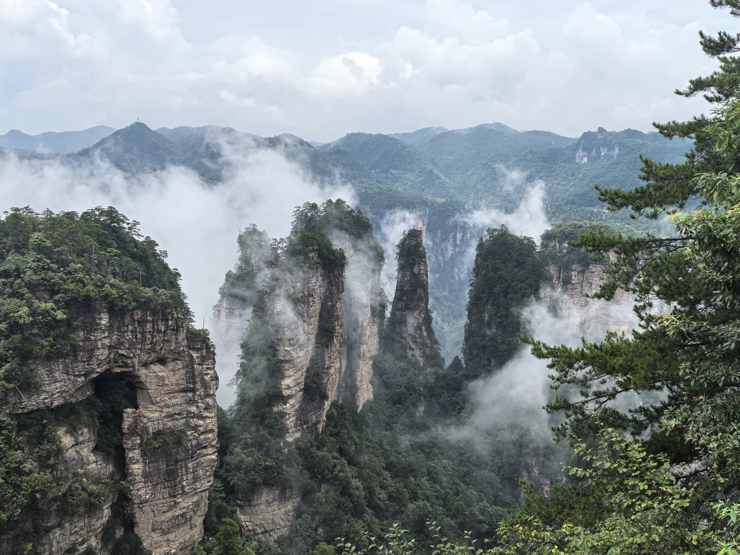 张家界暴雨后,我被自然深深“看见”