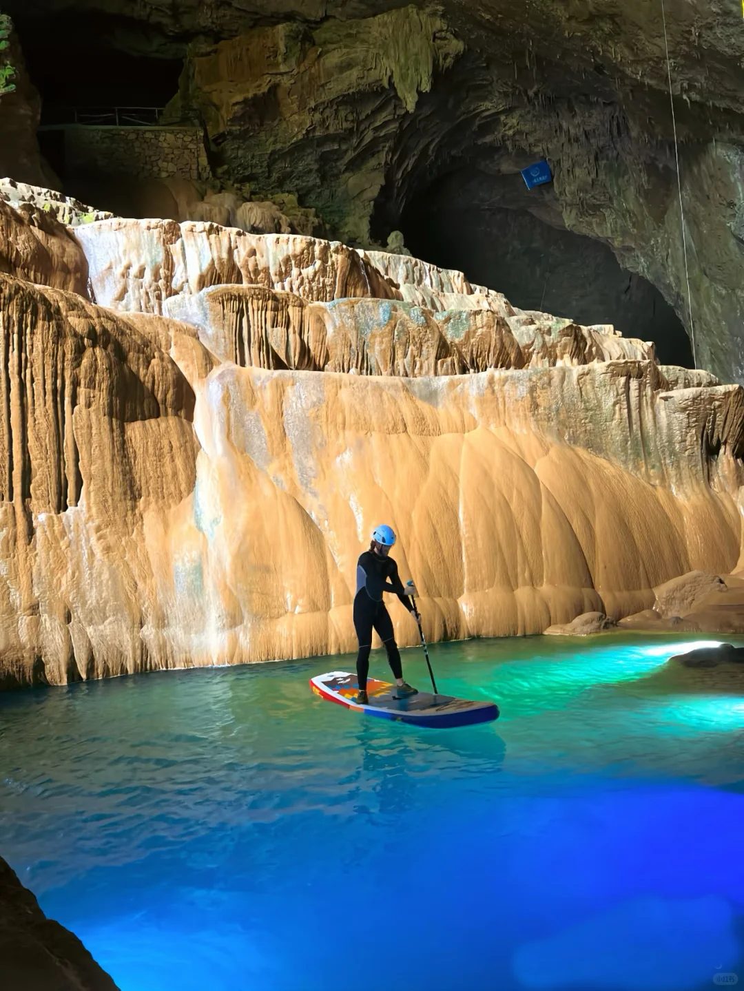 去张家界跟这种车的团，太舒适啦！