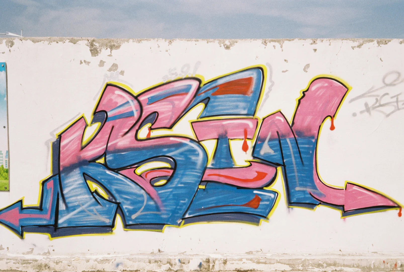 富士C200里的常德