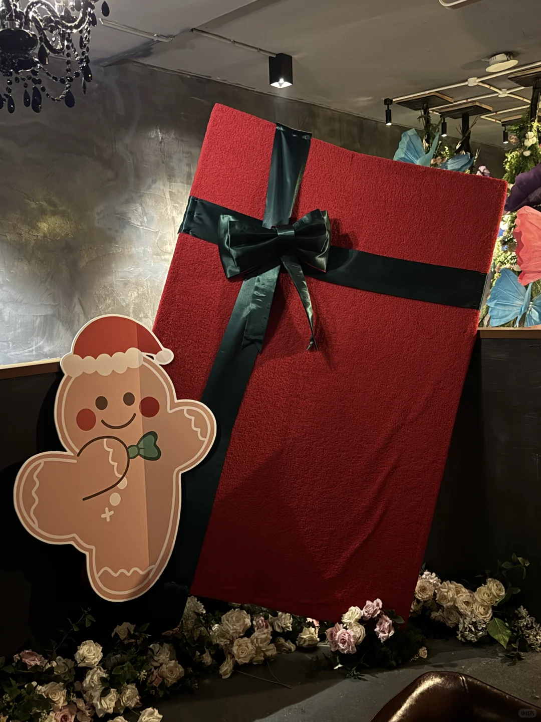 常德这家咖啡店的圣诞橱窗美到像童话🎄