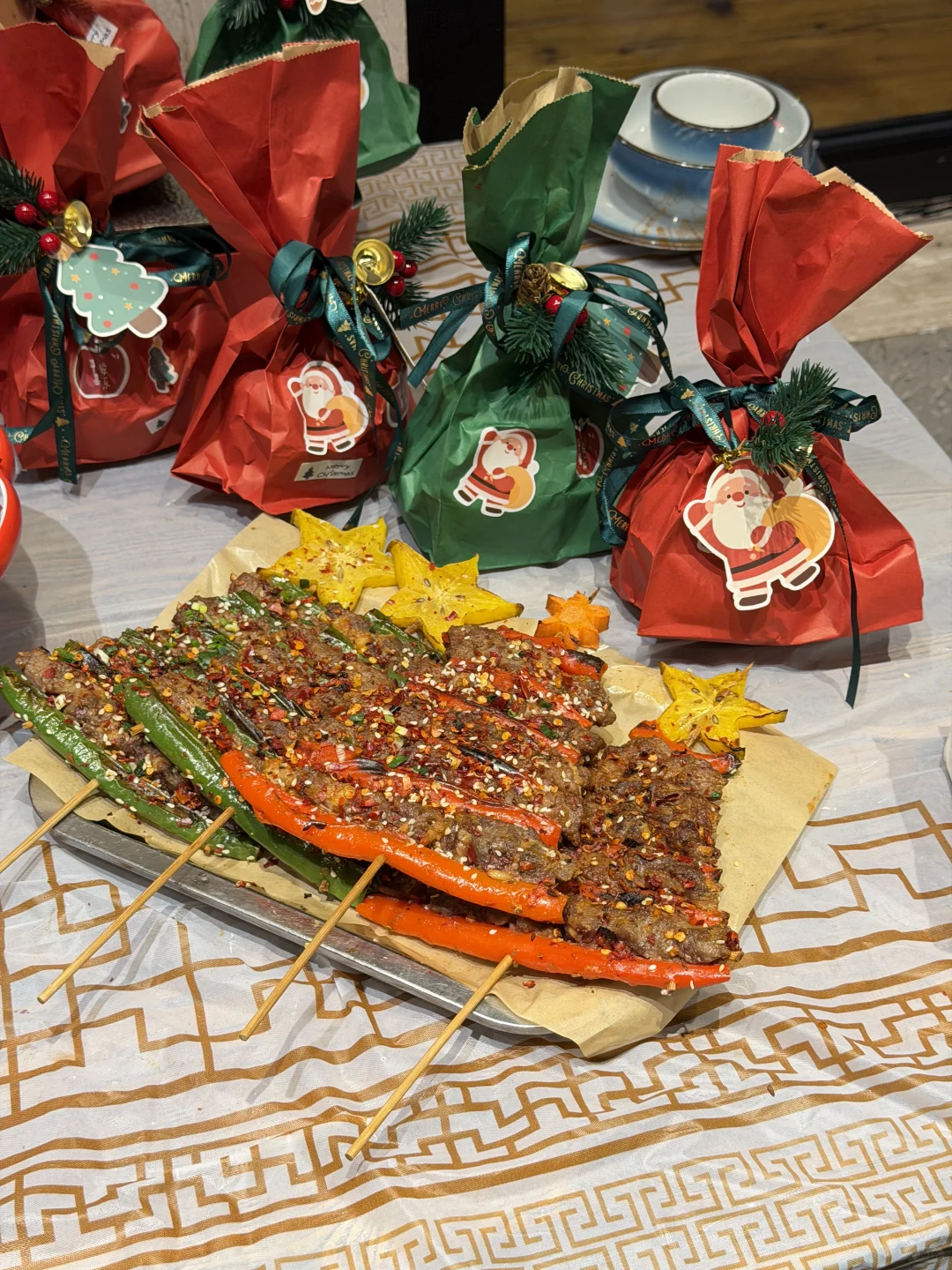 哇！常德限定！！圣诞树烤串！！！