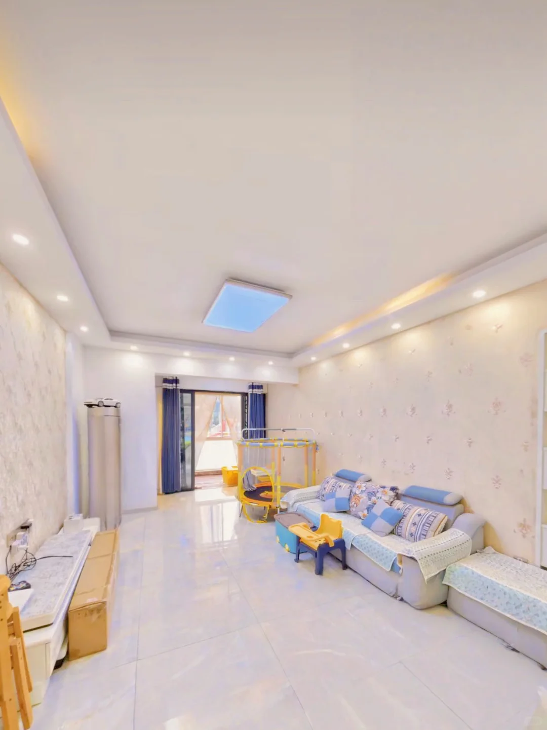 长沙诚心出售，90平78万带露台