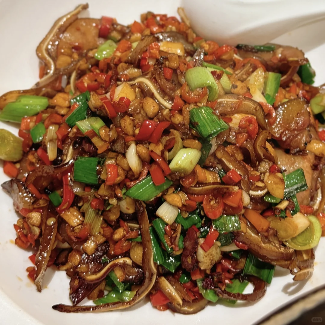 甲鱼喂鸡+肥肠钵！怀化这家常德菜绝了🥺