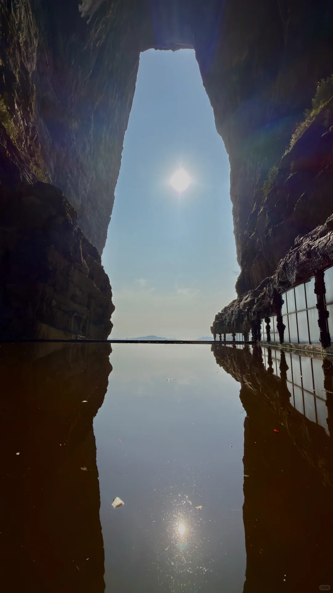 张家界的高山劝退“恐高症患者”