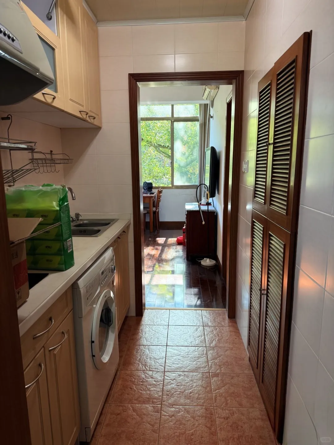 袁家岭租房，长沙树景房 2室1厅1300