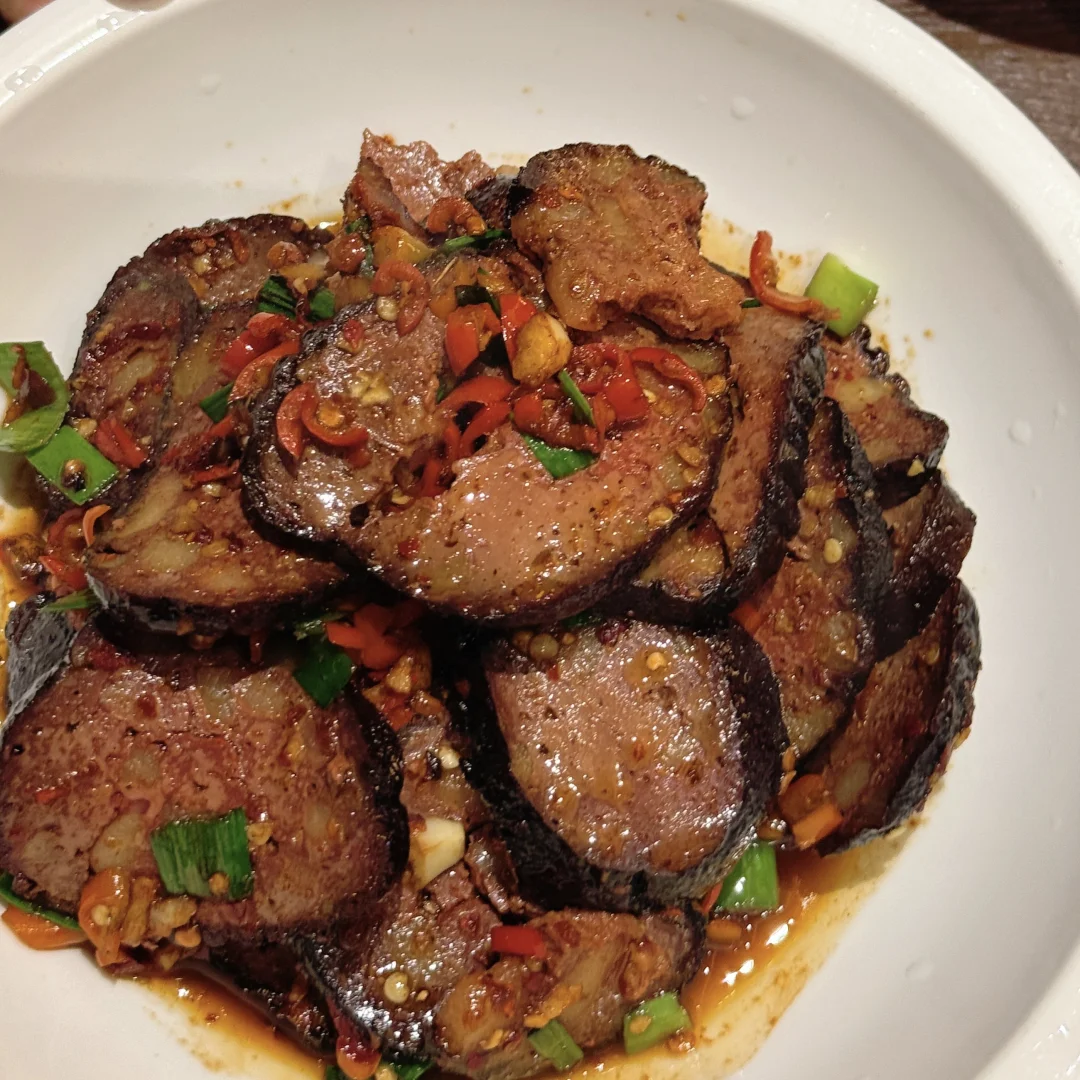 甲鱼喂鸡+肥肠钵！怀化这家常德菜绝了🥺