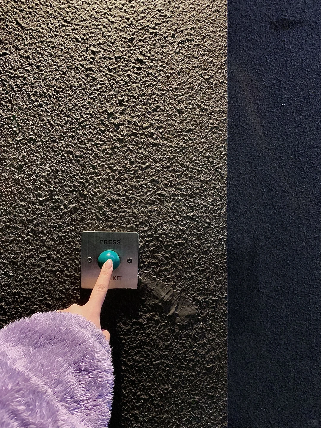 长沙🚭新bar！喝到了一杯泰式咖啡小米辣…