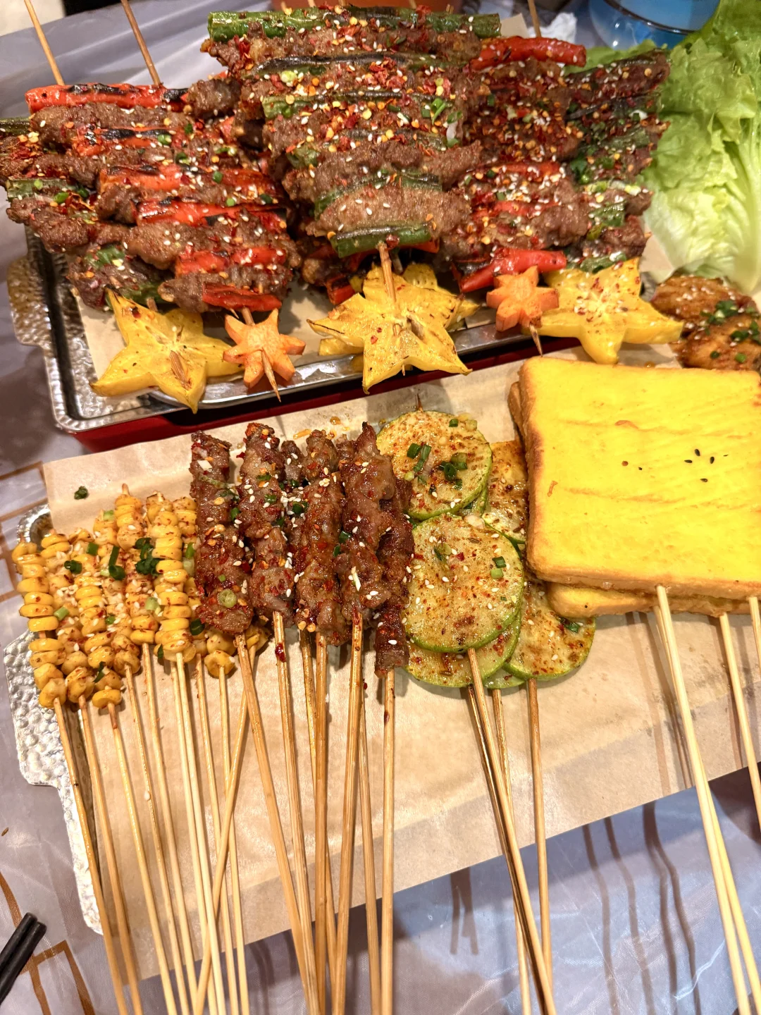 Wok  在常德烧烤店吃到了圣诞树🎄！！！