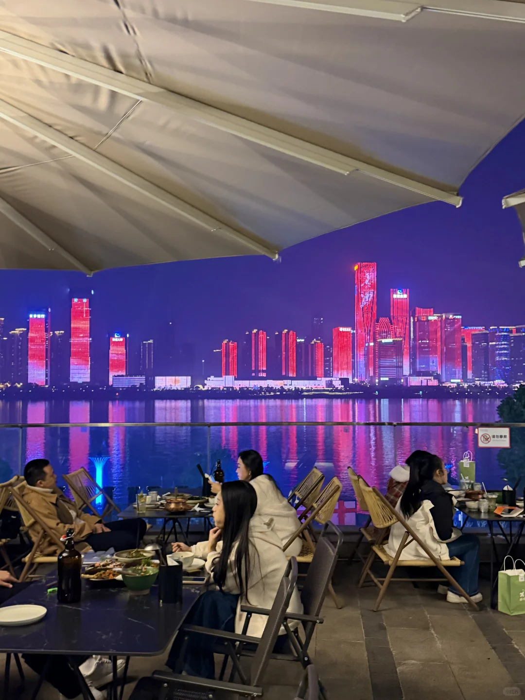 记住长沙这个位置😅！！！吃到不想公开。。。。