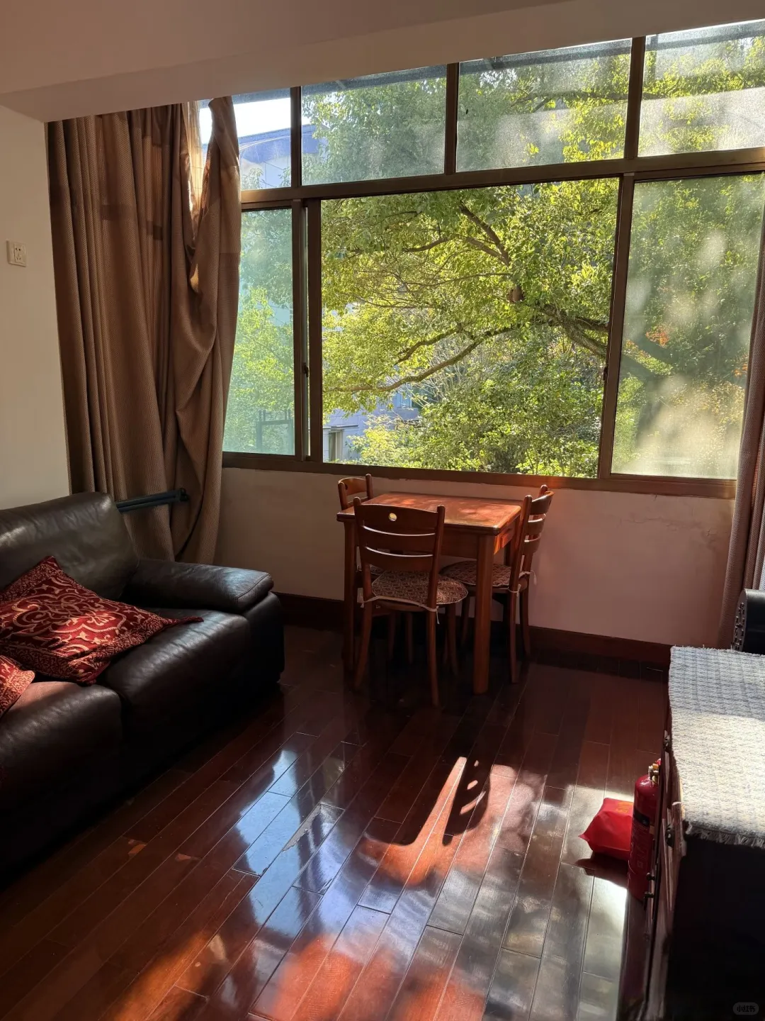 袁家岭租房，长沙树景房 2室1厅1300