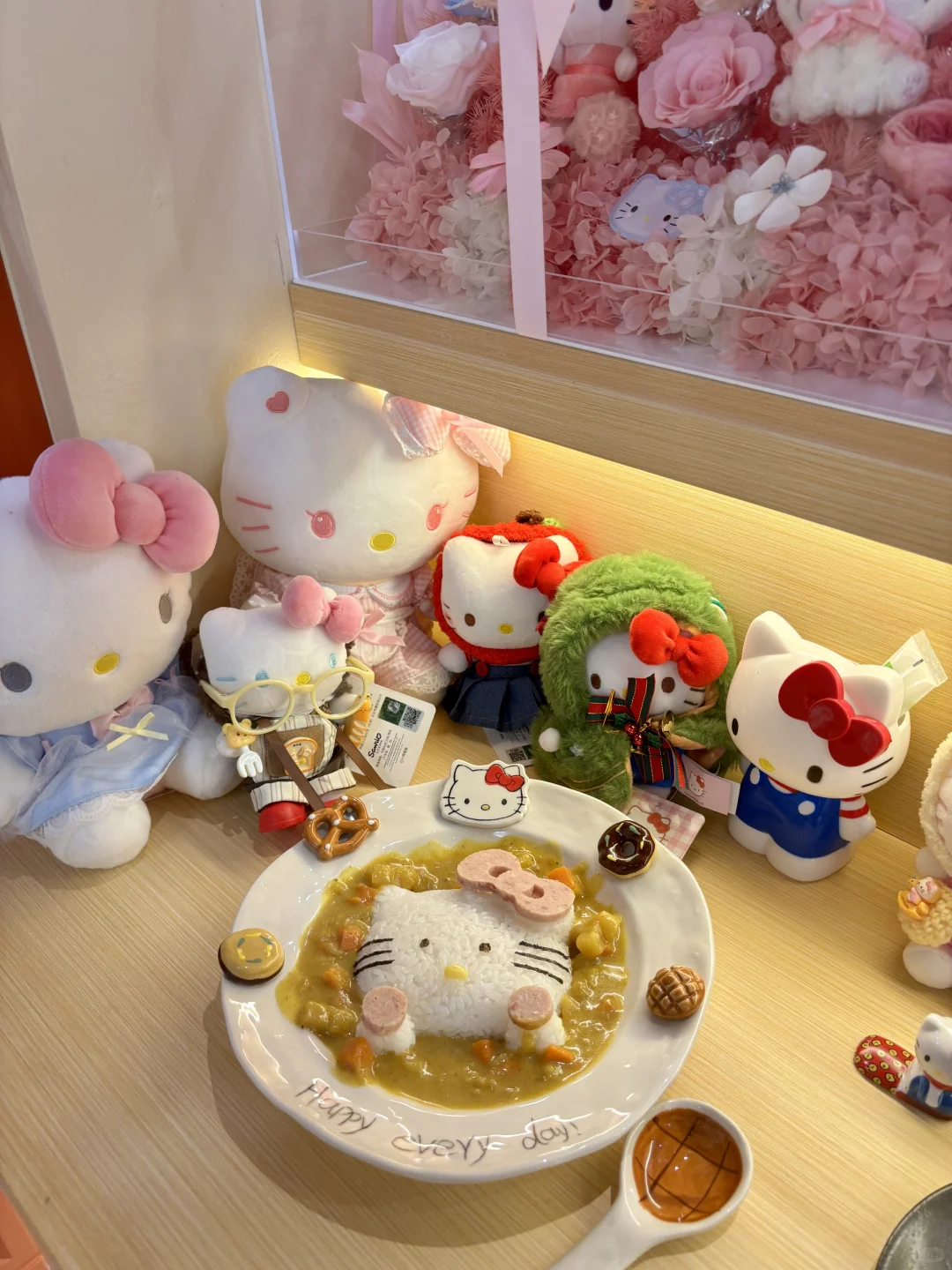 常德下雪啦❄️和同事姐姐吃kitty饭