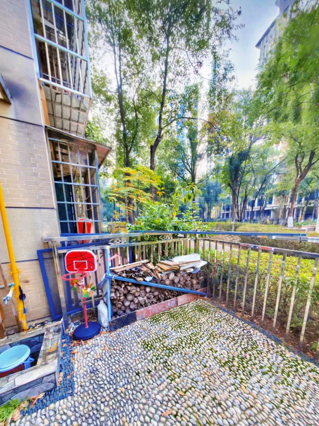 长沙诚心出售，90平78万带露台