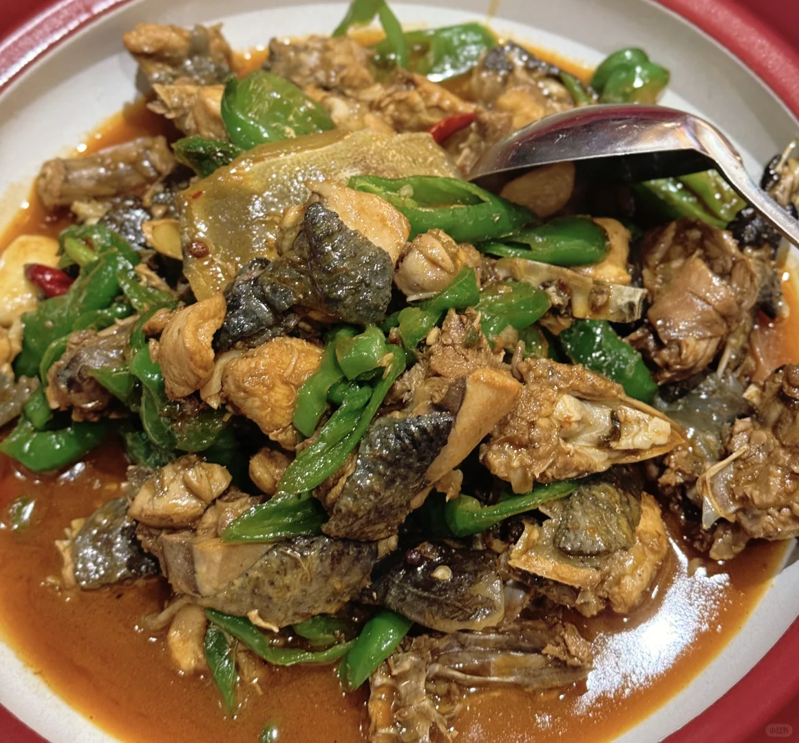 甲鱼喂鸡+肥肠钵！怀化这家常德菜绝了🥺